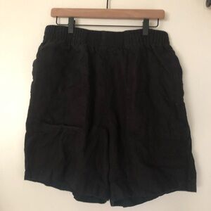 Beaton linen black linen shorts